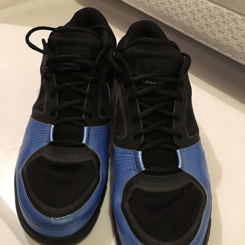Nike Trainers - Picture 3 of 4
